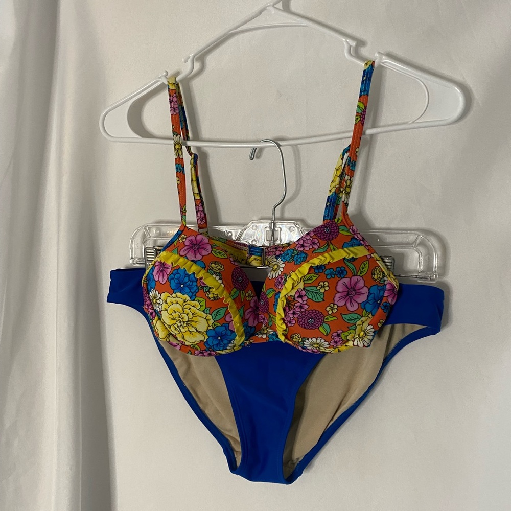 Bikini